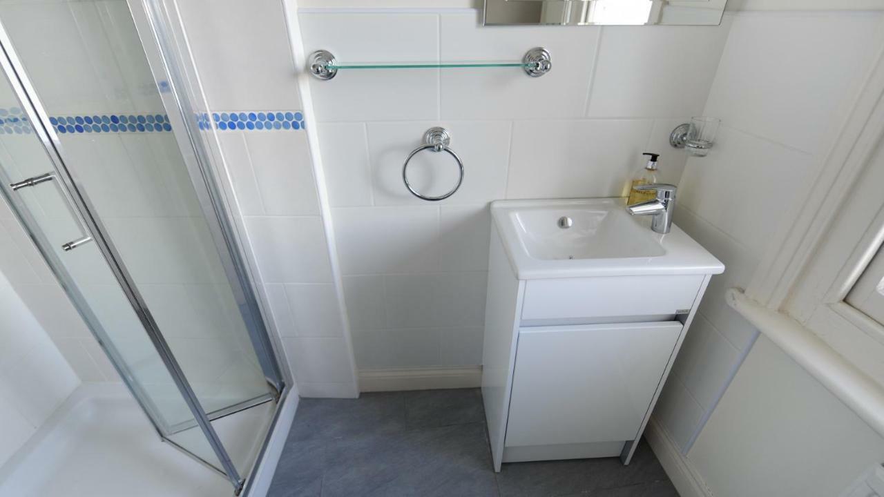 ליים ריג'יס 2 Hadleigh Villas מראה חיצוני תמונה